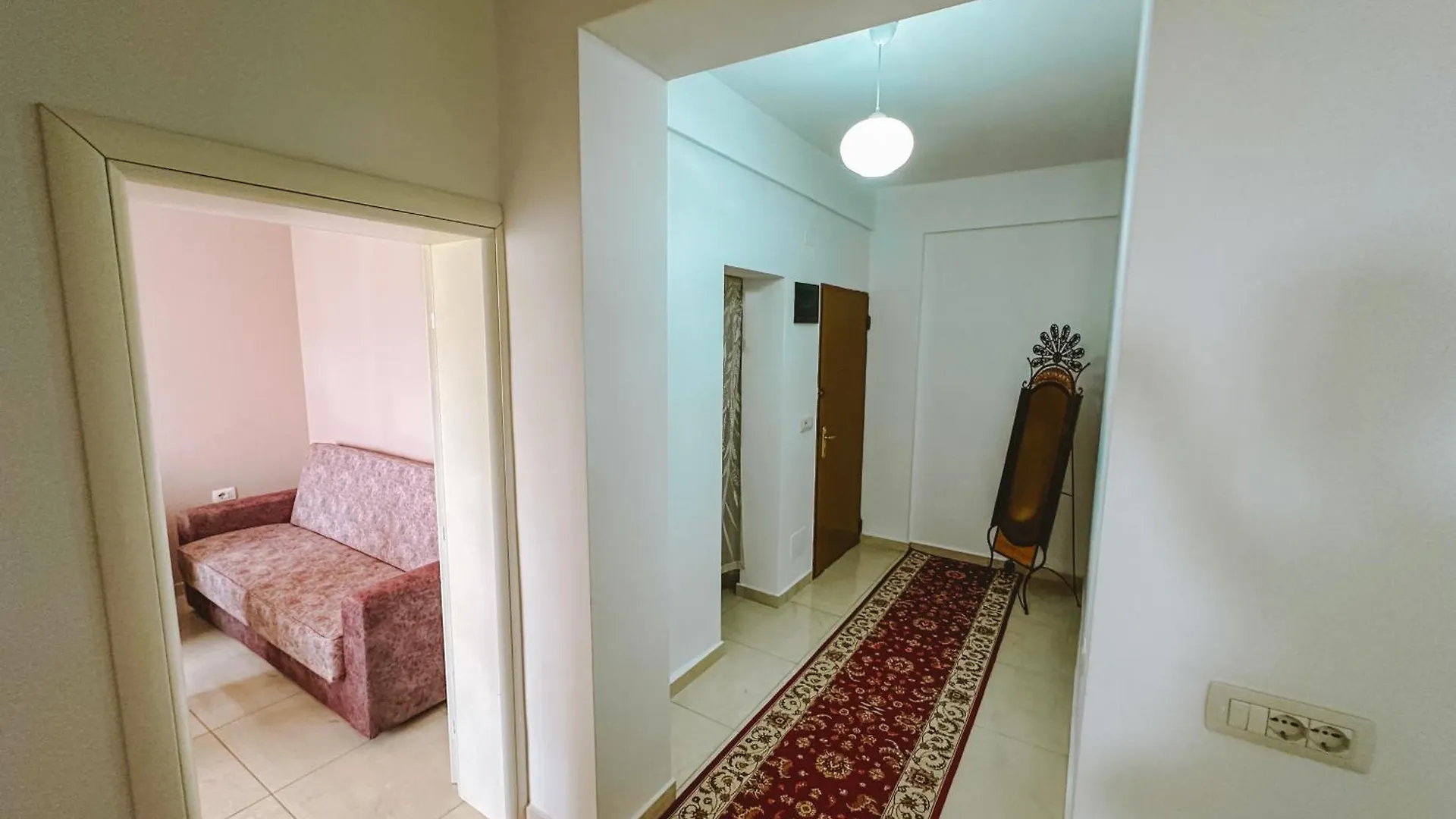 Cozy Retreat With City View Shkodër 알바니아